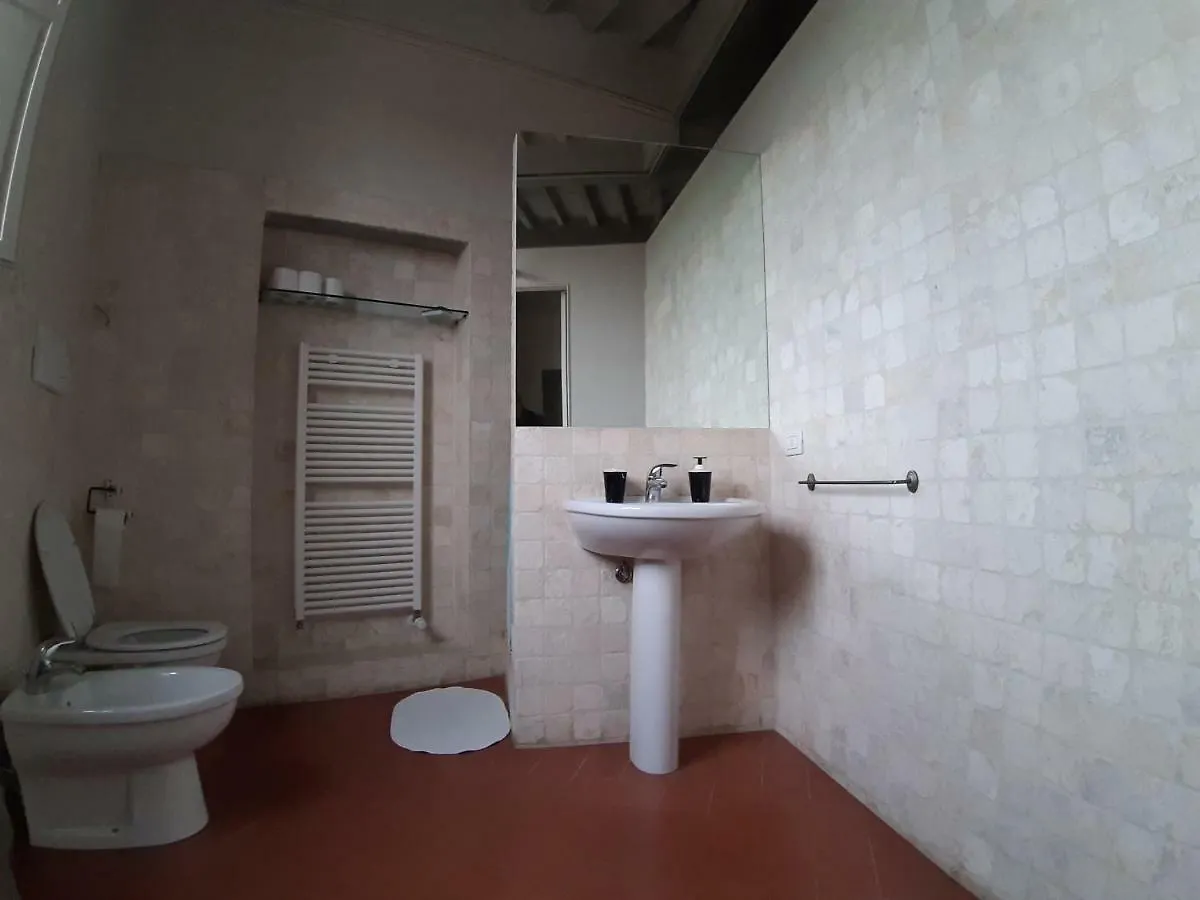 B&B Glicine E Luna Cascina 0*,